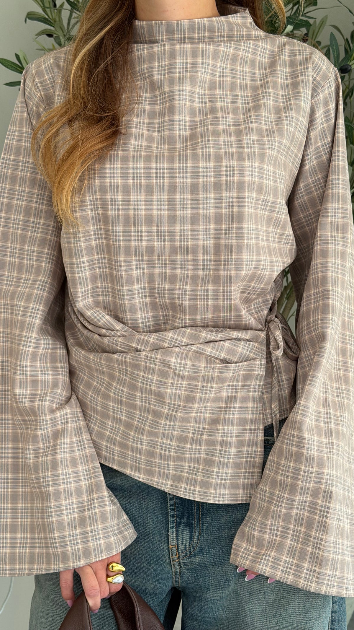 Blouse Portefeuille Élégance