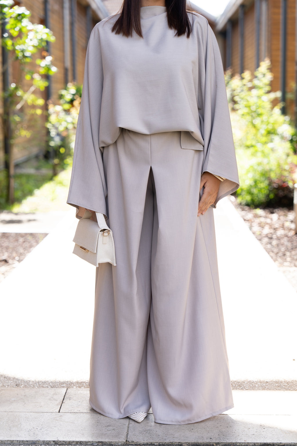 Ensemble HIDA gris