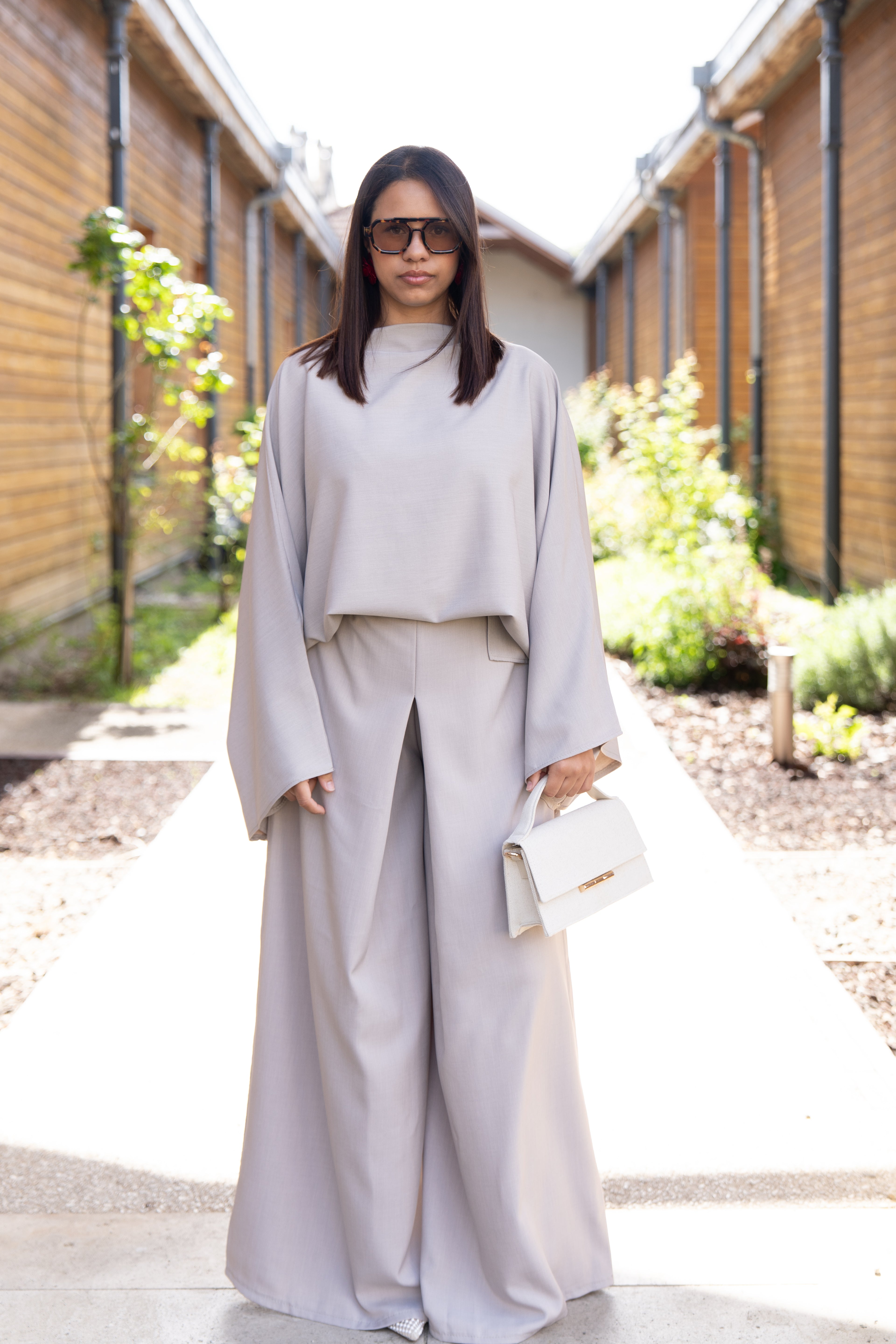 Ensemble HIDA gris